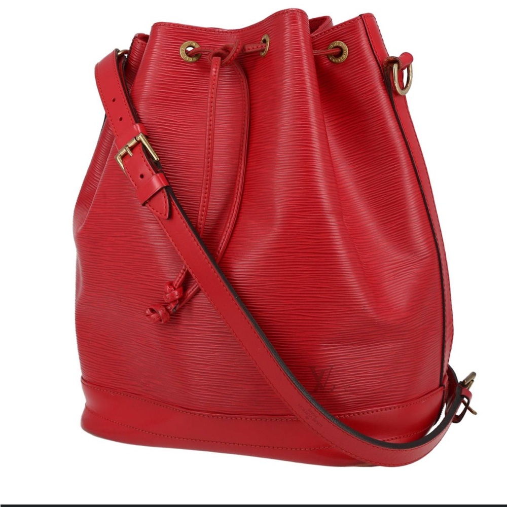 Louis Vuitton Red Epi Leather Bucket Bag in Red